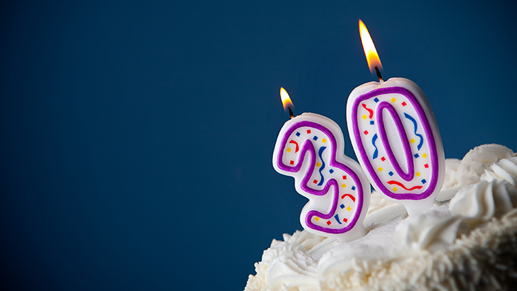 https://neuronline.sfn.org/-/media/Brainfacts2/Thinking-Sensing-and-Behaving/Aging/Article-Images/30th-birthday-cake---Shutterstock---RESIZE.png