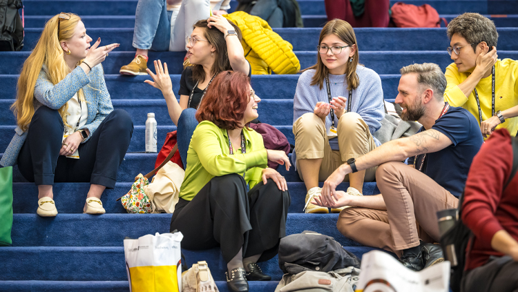 Attendees talk at Neuroscience 2023 in Washington, D.C.