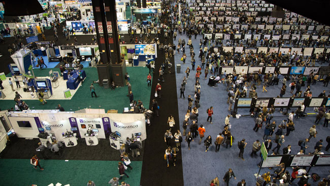 Annual Meeting attendees explore different displays 